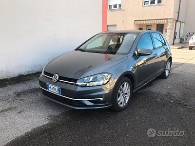 Usata VW Golf VII 116 CV (85 kW) 2018 Grigio Berlina