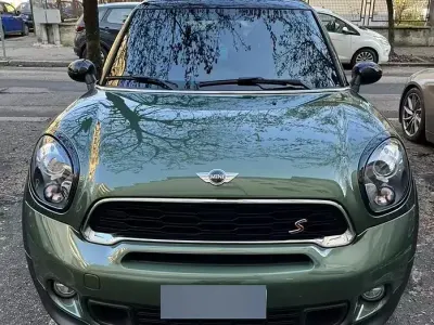 Usata Mini Paceman 143 CV (105 kW) 2014 Verde Utilitaria
