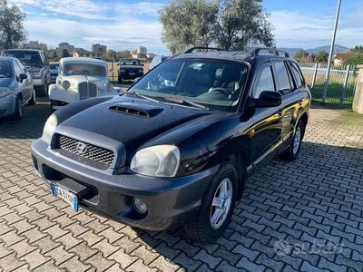 Usata Hyundai Santa Fe GLS 113 CV (83 kW) 2002 Nero SUV