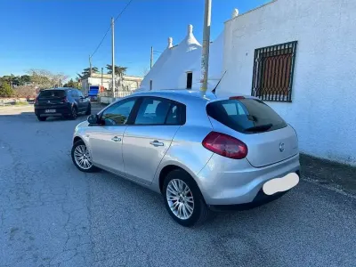 Usata Fiat Bravo Emotion 120 CV (88 kW) 2011 Utilitaria