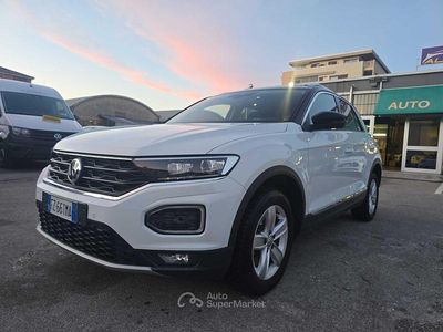 Usata VW T-Roc 150 CV (110 kW) 2020 Bianco SUV