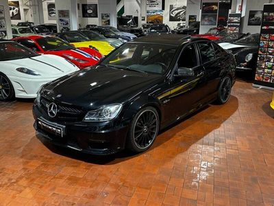 Mercedes C63 AMG