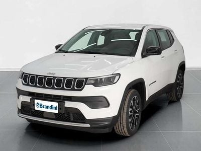 Alpine white Nuova 2025 Jeep Compass Altitude SUV | 34.245 €