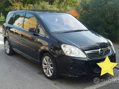 usata Opel Zafira 1.6 Turbo Metano 150 cv