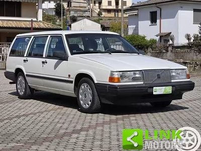 Usata Volvo Polar 155 CV (114 kW) 1996 Bianco Station wagon
