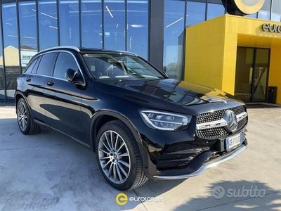 Mercedes GLC300