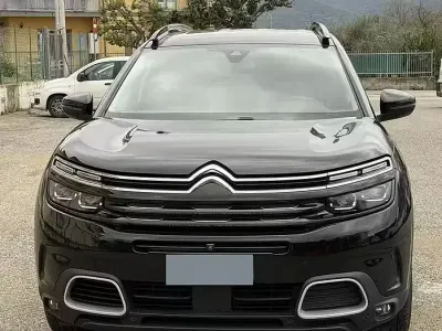 Usata Citroën C5 Shine 130 CV (95 kW) 2021 Nero Station wagon