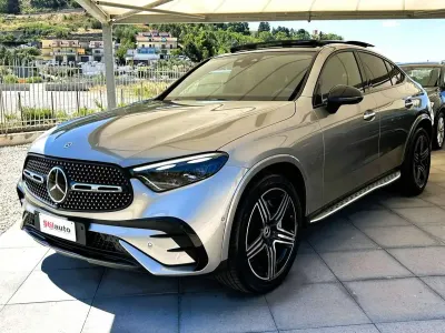 Usata Mercedes GLC220 AMG Line Premium Plus 197 CV (144 kW) 2023 Beige SUV