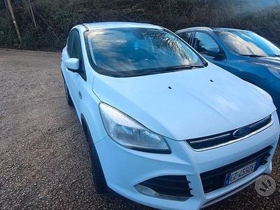 Usata Ford Kuga Titanium 163 CV (119 kW) 2015 Bianco SUV