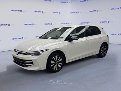 Usata VW Golf VIII Life 150 CV (110 kW) 2025 Bianco Utilitaria