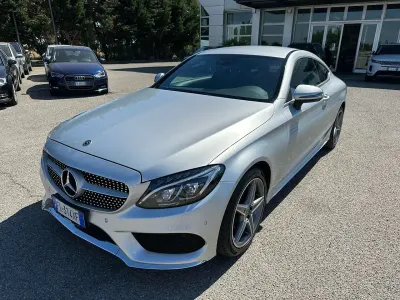Usata Mercedes C220 Premium 170 CV (125 kW) 2017 Argento Coupé