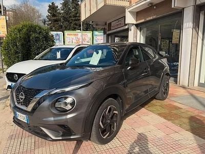 Usata Nissan Juke N-Connecta 114 CV (83 kW) 2023 Grigio SUV