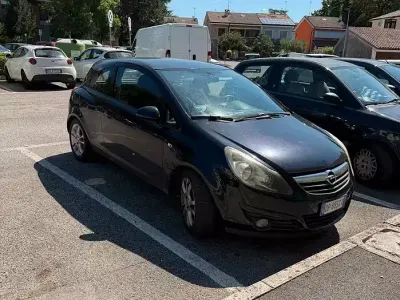 Usata Opel Corsa 120 CV (88 kW) 2008 Nero Utilitaria