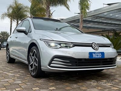 Usata VW Golf VII 150 CV (110 kW) 2021 Grigio Utilitaria