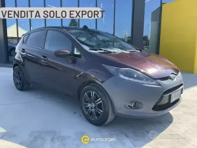 Usata Ford Fiesta Titanium 69 CV (50 kW) 2010 Berlina