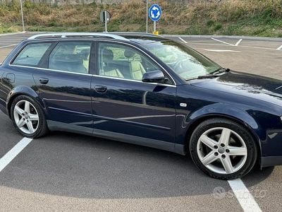 Blu Usata 2004 Audi A4 Premium Station wagon | 4000 € (Buon prezzo)