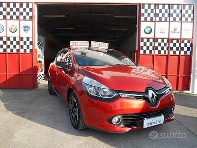 Usata Renault Clio IV 75 CV (55 kW) 2016 Rosso Berlina