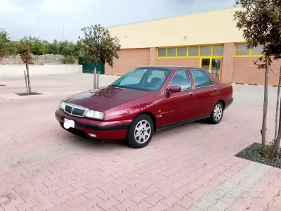 Usata Lancia Kappa 124 CV (91 kW) 1994 Rosso Berlina