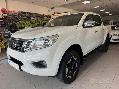 Usata Nissan Navara N-Connecta 190 CV (139 kW) 2021 Bianco Pick-up