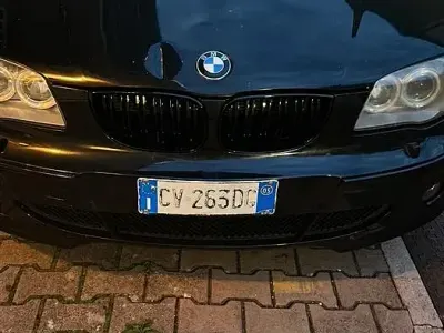 Usata BMW 120 Efficient Dynamics 163 CV (119 kW) 2005 Nero Utilitaria