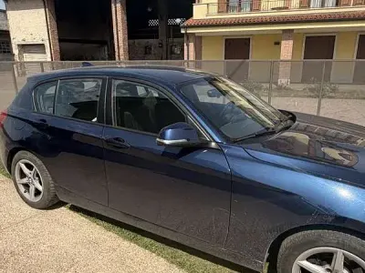 Usata BMW 116 116 CV (85 kW) 2017 Blu/azzurro Utilitaria