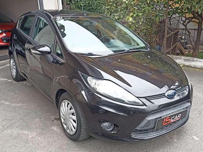 Usata Ford Fiesta 71 CV (52 kW) 2011 Nero Utilitaria