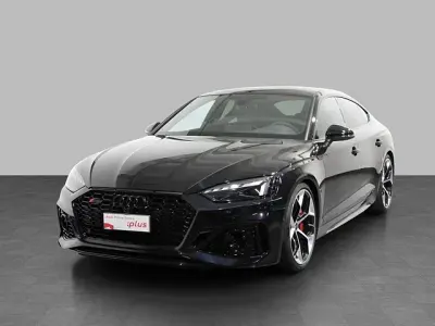Nuova Audi RS5 Sportback Performance 471 CV (346 kW) 2025 Nero sebring effetto cristallo Berlina