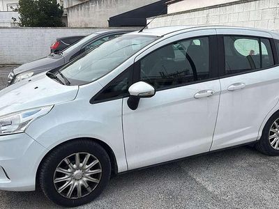 Begagnad Ford B-MAX 122 HK (89 kW) 2017 Vit Minibuss