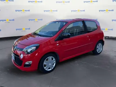 Usata Renault Twingo Night&Day 75 CV (55 kW) 2014 Rosso Utilitaria