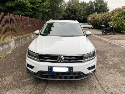 Usata VW Tiguan Business 150 CV (110 kW) 2017 Bianco SUV