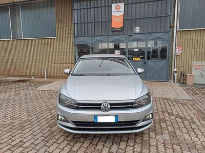 Usata VW Polo 95 CV (69 kW) 2020 Grigio Berlina