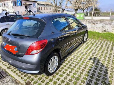 Usata Peugeot 207 73 CV (53 kW) 2013 Grigio Berlina
