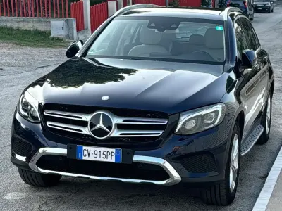 Begagnad Mercedes GLC220 170 HK (125 kW) 2016 Blå SUV