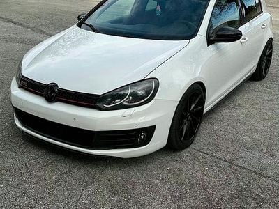 Usata VW Golf GTI 211 CV (155 kW) 2009 Bianco Berlina