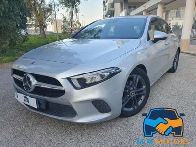 Usata Mercedes A180 116 CV (85 kW) 2018 Grigio Berlina