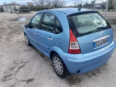 Usata Citroën C3 Exclusive 73 CV (53 kW) 2006 Blu Berlina