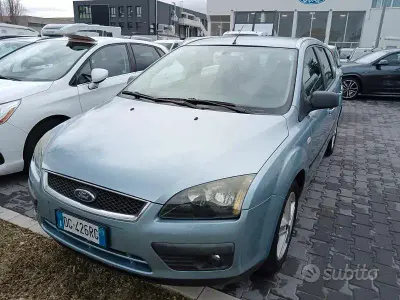 Usado Ford Focus S 90 HP (66 kW) 2007 Azul Carrinha