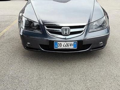 Usata Honda Legend 295 CV (216 kW) 2006 Grigio Berlina