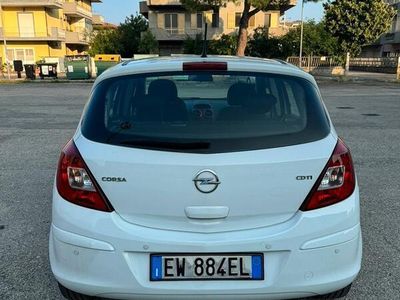 Bianco Usata 2014 Opel Corsa Sport Utilitaria | 4500 € (Buon prezzo)