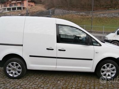 usata VW Caddy 2.0 TDI 110 CV 4Motion AUTOCARRO