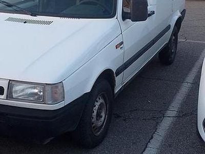 Käytetty Fiat Fiorino 63 HP (46 kW) 2000 Tila-auto