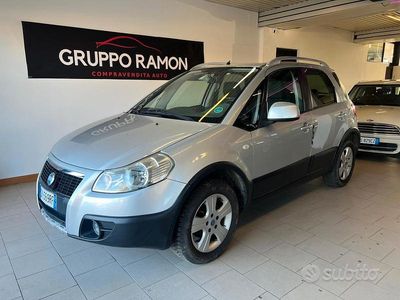 Usata Fiat Sedici 107 CV (78 kW) 2007 Grigio SUV
