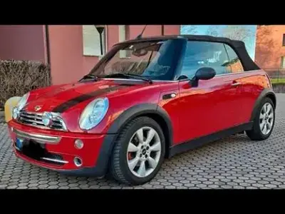 Usata Mini One Cabriolet 90 CV (66 kW) 2005 Rosso Cabrio