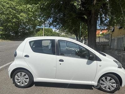 Usata Toyota Aygo Connect Style 2014 Bianco Utilitaria