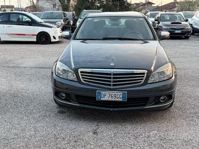 Usata Mercedes C220 Classic 169 CV (124 kW) 2008 Blu Berlina