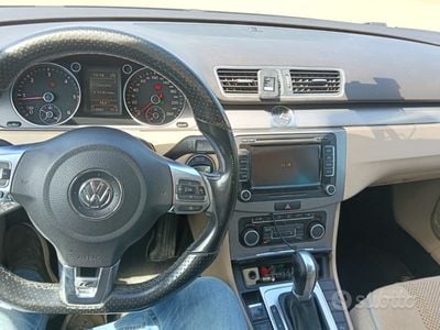 VW Passat
