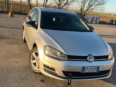 Usata VW Golf VII 122 CV (89 kW) 2013 Grigio Berlina