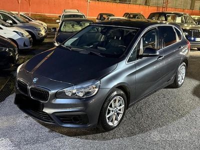 Usata BMW 218 Active Tourer Sport Line 150 CV (110 kW) 2016 Grigio Monovolume