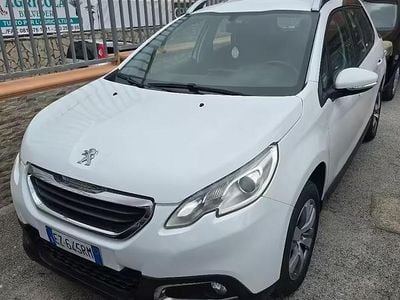 Używany Peugeot 2008 Allure 92 KM (67 kW) 2014 Biały SUV