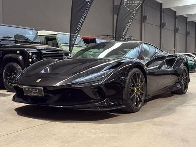 Usata Ferrari F8 719 CV (528 kW) 2022 Nero metallizzato Coupé